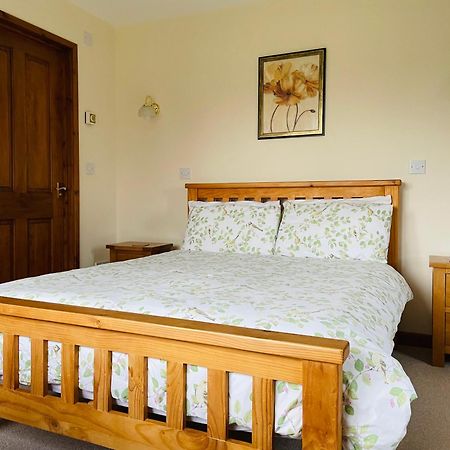 Bed and Breakfast Sunset House Newton Reigny Экстерьер фото