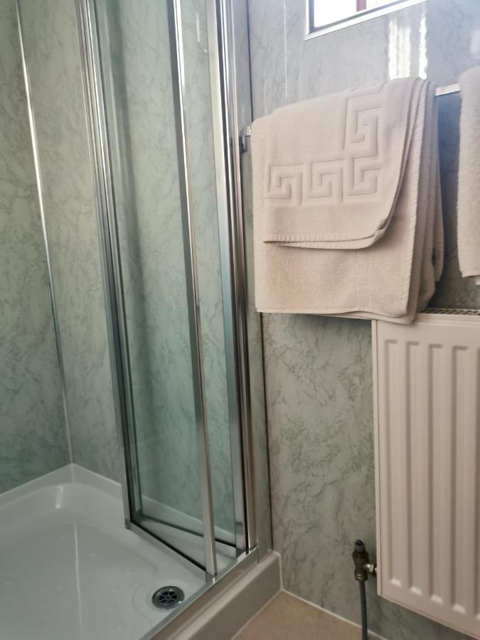 Bed and Breakfast Sunset House Newton Reigny Экстерьер фото